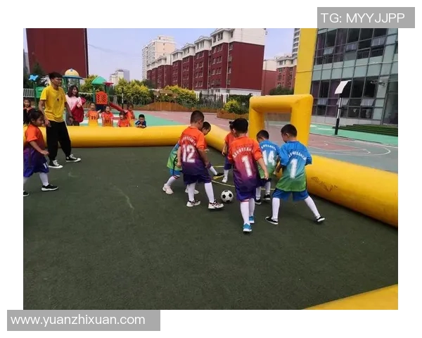 足球明星明信片混装大礼包畅享足球魅力与明星风采的完美结合